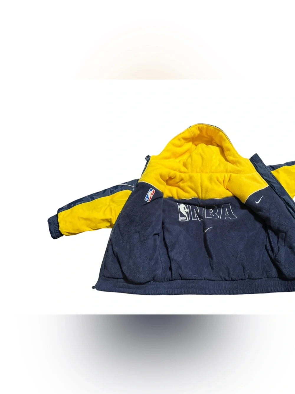 Nike NBA vintage reversible kids jacket size 6